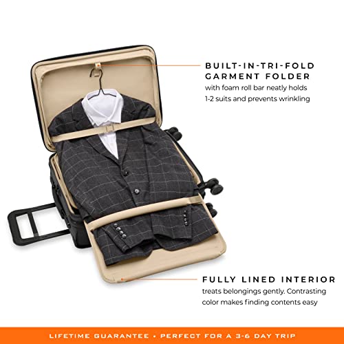 Briggs & Riley Baseline-Spinner in schwarz, Essential Carry-On