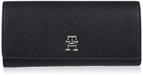 Tommy Hilfiger Women's Large Flap Wallet in Black
