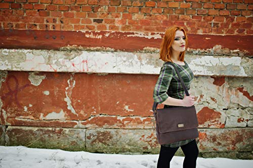 Catwalk Collection Sabine Women's Distressed Leather Bag