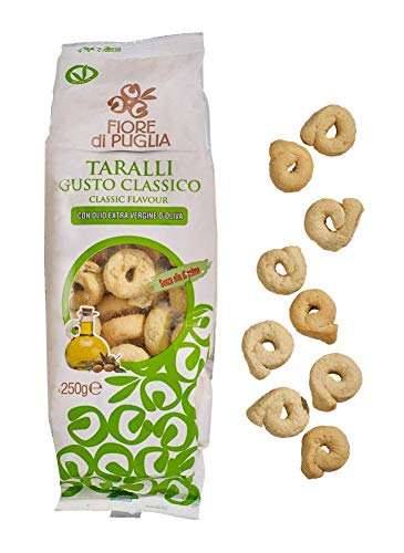 Taralli Classic with Extra Virgin Olive Oil 250g. Italian savoury biscuits. Perfect as a snack or as crackers which complements perfectly with cheese platters or antipasti.