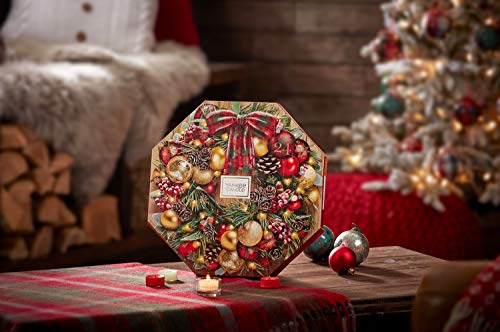 Yankee Candle 2019 Advent Calendar Gift Set with Tea Lights