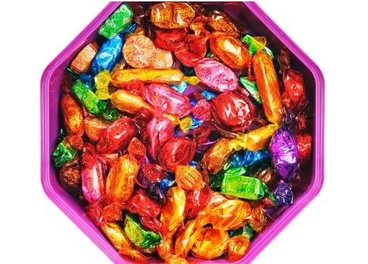 Quality Street Chocolate Tubs in Bulk, 4x600g Bulk Christmas Chocolate, perfect as a Chocolate Christmas Gift, Halloween Sweets or Party Bag Fillers.Bulk Christmas Sweets comes with Topline Card,2.4kg