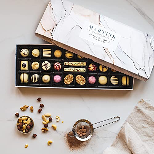 Martin’s Chocolatier Signature Collection | Luxury Handmade Chocolate Box | 30 Belgian Chocolates, 15 Assorted Flavours | Ideal Present for Special Occasions (Wickedly White)
