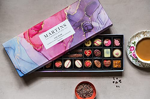 Martin’s Chocolatier Signature Collection | Luxury Handmade Chocolate Box | 30 Belgian Chocolates, 15 Assorted Flavours | Ideal Present for Special Occasions (For Mum)