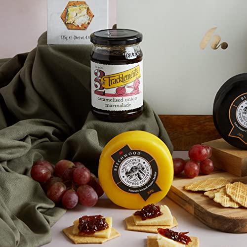 The Cheese Lovers Hamper - Award Winning Cheese Hampers and Gift Baskets - Snowdonia Cheese Hamper Gifts - Gift Hampers