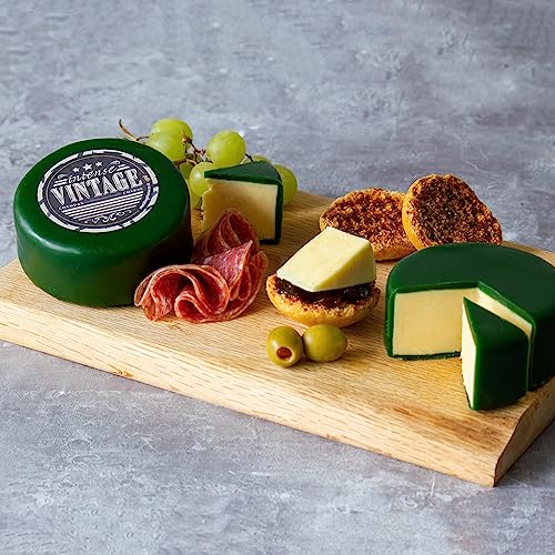 Cheese and Port Gift Box. The Ultimate Port Gift Set for Food Gifts for Men and Women to Enjoy. Perfect for Birthday Hampers for Women and Men. Delicious Unusual Gifts. The Chuckling Cheese Company.