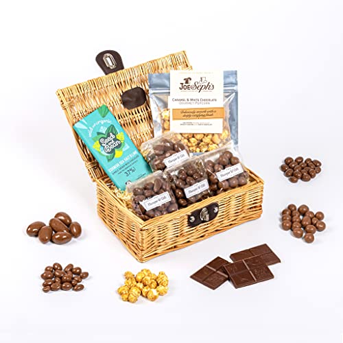 Chocolate Hamper Gift Basket || Real Wicker Hamper || Filled with 6 Different Gourmet Milk Chocolate, Fudge & Popcorn Treats || Unique Chocolate Gift for Men & Women || The Hamper & Gift Co.