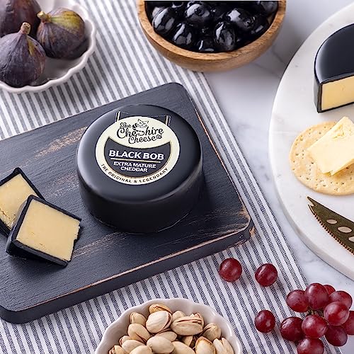 Best Sellers Cheese & Chutney Gift Box (Faux Wicker)