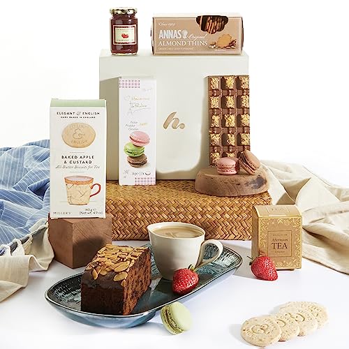 Clearwater Hampers - Afternoon Tea Hamper - British Gift Hamper Bursting With Sweet & Savoury Treats - Hampers & Gourmet Gifts, Food Hamper, Hamper Gifts For Women, Food Gifts, Food Hampers For Men