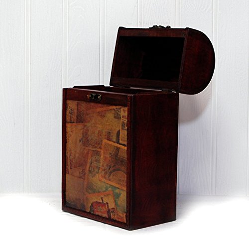 The Premium Clarendon Vintage Wooden Chest Hamper with 750ml Montanas Red Wine and Snacks - Ideal Present for Birthdays, Anniversaries, Retirement