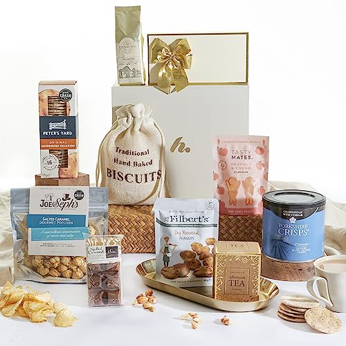 The Gourmet Food Lovers Hamper Gift - Food Hamper Box - with Sweet Treats, Chocolate, Tea Gifts and Savoury Food Gifts | Gourmet Food Hampers for Women and Men on Any Occasion, by Clearwater Hampers