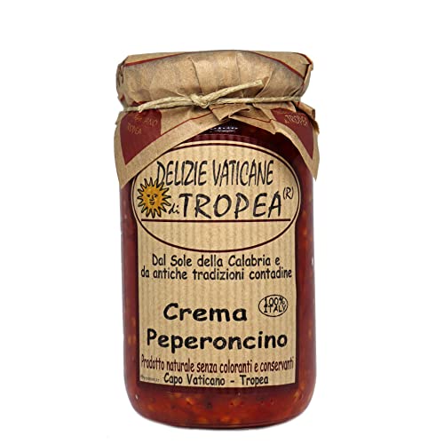 Italian Chilli - Chopped Chilli in Olive Oil – Hot Chilli Sauce - Artesian Food Gourmet Delicatessen- 100% Made Italy - Delizie Vaticane Di Tropea. 180gr