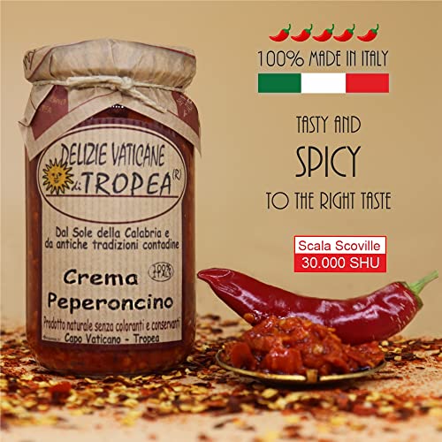 Italian Chilli - Chopped Chilli in Olive Oil – Hot Chilli Sauce - Artesian Food Gourmet Delicatessen- 100% Made Italy - Delizie Vaticane Di Tropea. 180gr