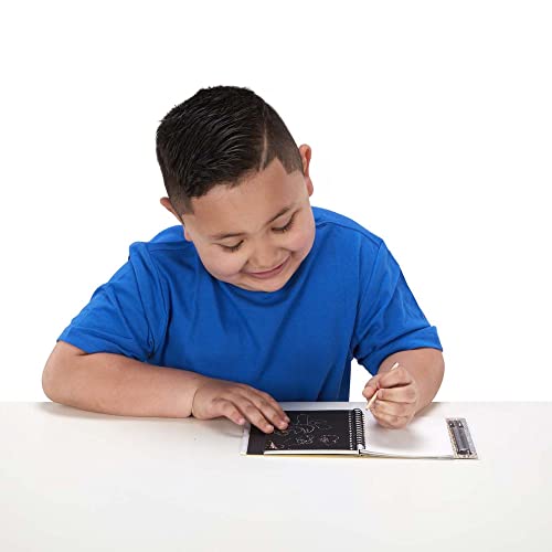 Melissa & Doug Scratch Art Magic Doodle Book | Scratch Art for Kids | Arts & Crafts | Magic Drawing Pad |Christmas Crafts for Kids | 4+ years | Gift for Boy or Girl