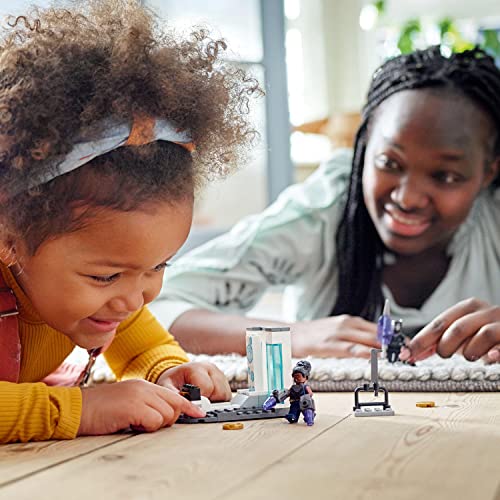 LEGO 76212 Marvel Shuri's Lab, Black Panther Construction Learning Toy with Minifigures, Toys for Kids, Girls and Boys Age 4, Avengers Super Heroes Gifts, Multicolor