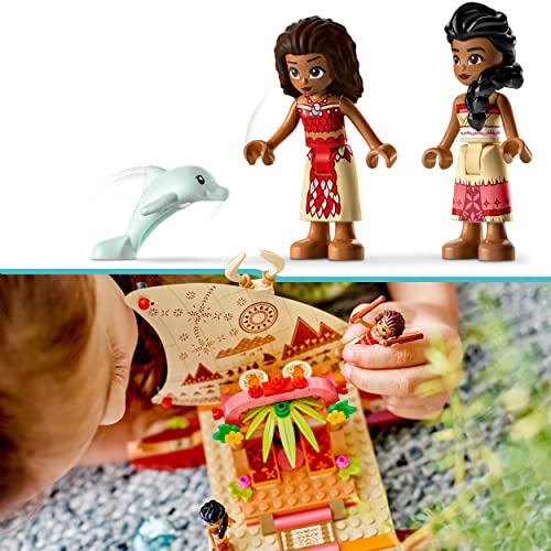 LEGO 43210 Building Set, Disney Princess Moana's Wayfinding Boat Toy with Sina Mini Dolls plus Dolphin Figure, Creative Building Toys for Kids, Multicolour