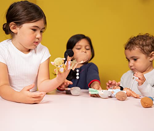 The Finger Family by Fabula Toys – Set of 10 Tricot Puppets to Educate Little Ones on Different Family Members | Ages 0-5 Years | Teach Love and Compassion Through Play | Designed in the UK