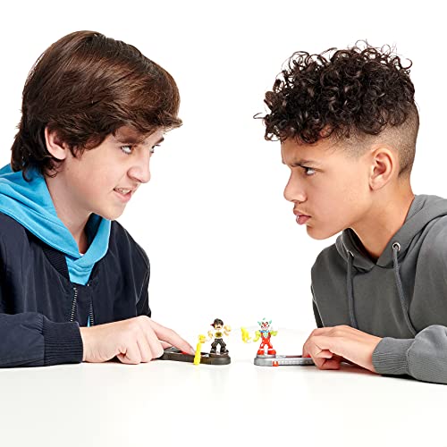 Akedo Ultimate Arcade Warriors Versus Pack Chux Lee Vs Crackup Mini Battling Action Figures Ready, Fight, Split Strike, 5.56 x 10.8 x 8.79 cm