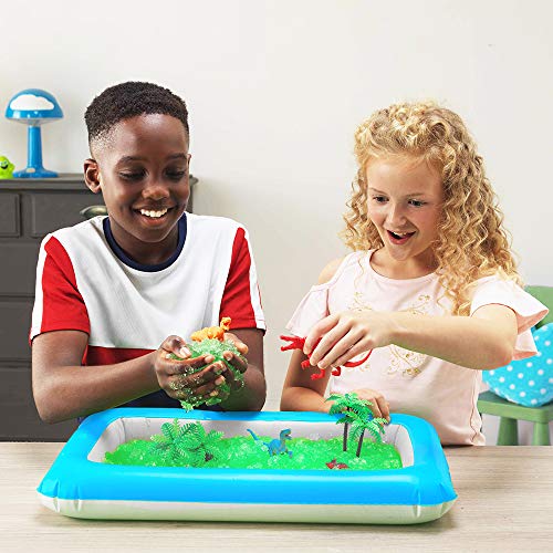 Gelli Worlds Dino Pack from Zimpli Kids, 5 Use, 8 x Dinosaur Figures, Inflatable Tray, Imaginative Prehistoric Dinosaur Playset, Educational Science Kit for Boys and Girls, Children's Role Play Toy