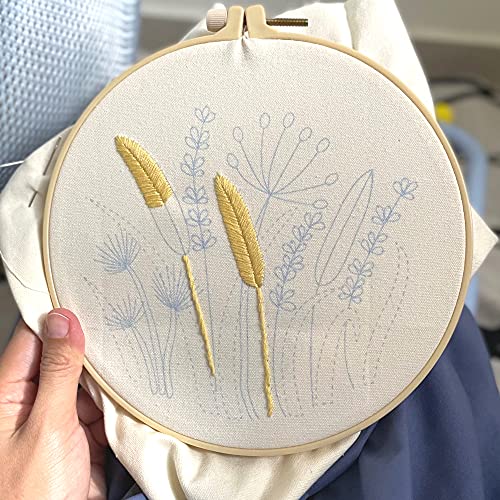 3 Sets of Beginner Embroidery Kits, Embroidery Starter Kits, Adult Women’s Hobbies, Including Cloth with Floral Patterns, Colored Threads, Needles, Hoops and Instructions…