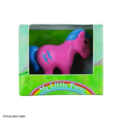 Micro Toybox COLLECTABLES 15 pack- STYLES VARY mini toys to collect, swap, display with surprise pack design 5 toys inside 5101-15