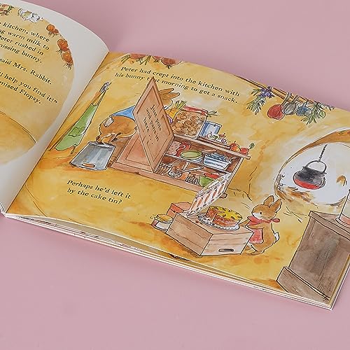 Peter Rabbit: The Bedtime Bunny Hunt: A Lift-the-Flap Storybook