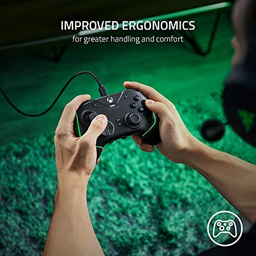 Razer Wolverine V2 Chroma Pro Controller: Xbox, PC - Black