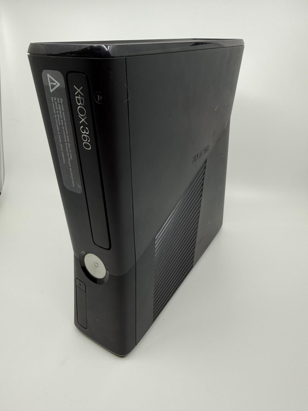 Xbox 360 S 4GB Console - Black