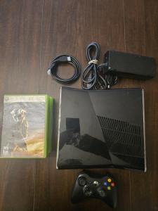 Xbox 360 S Slim 250GB Console Bundle