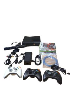 Xbox 360 S Slim 250GB Bundle with Controllers and Games