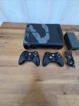 Limited Edition 250GB Xbox 360 MW2 Console & Controllers