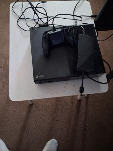 Xbox One Black Console with 4 Controllers and Kinect