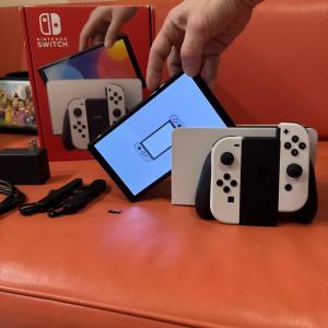 Nintendo Switch OLED Model White with 256GB Micro SD