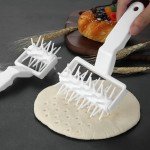Plastic Dough Roller: Pizza and Pastry Tool