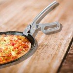 Heavy Duty Pizza Pan Gripper Tongs for Hot Pans
