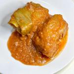 Lowell Foods Stuffed Cabbage Rolls in Tomato Sauce
