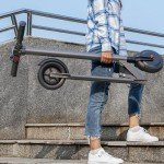 Caroma 250W Electric Scooter - 15.5 mph, 17-mile Range