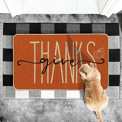 Give Thanks Pumpkin Welcome Doormat: Seasonal Fall Decor