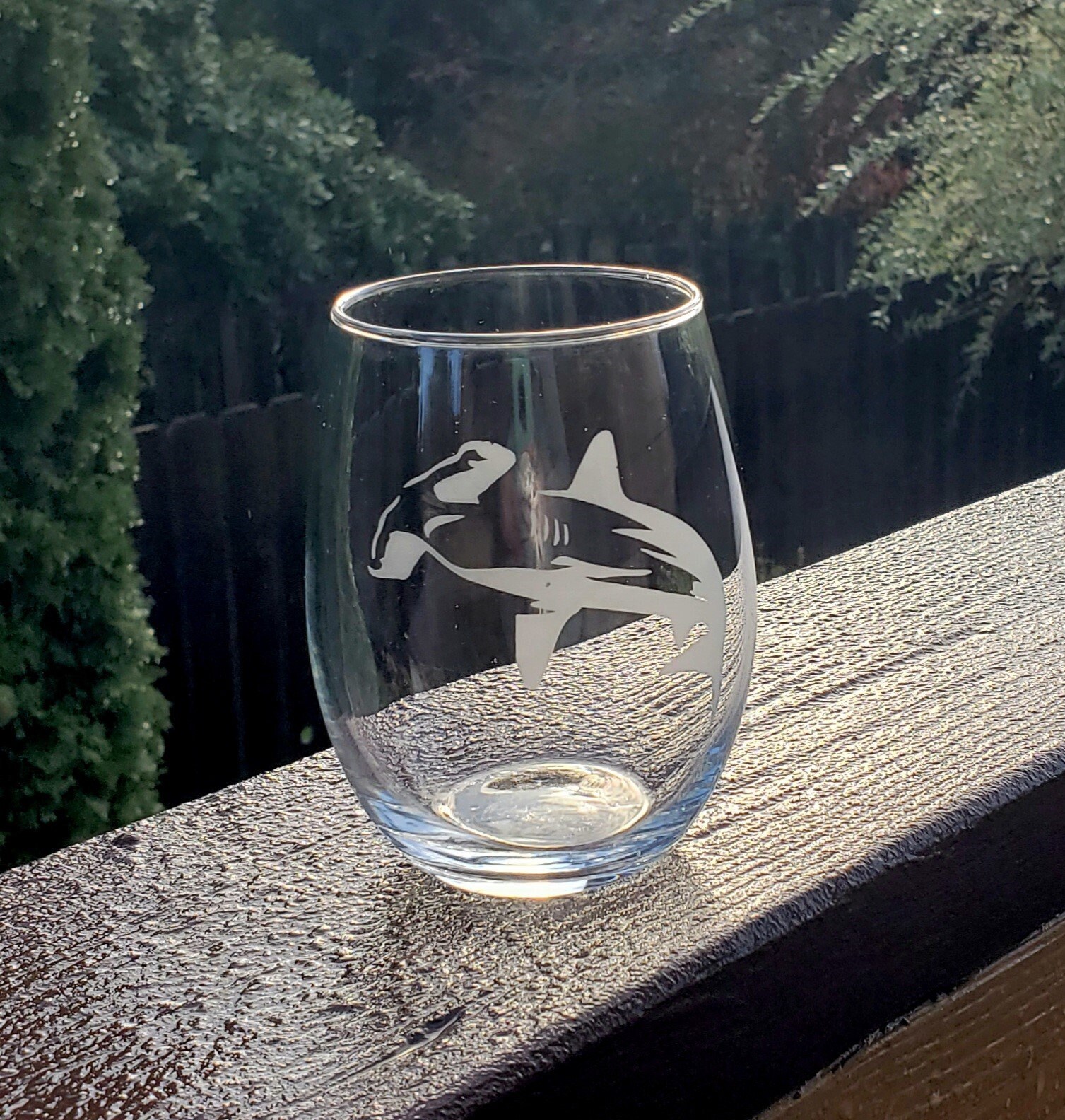 Etched Hammerhead Shark Stemless Wine Glass