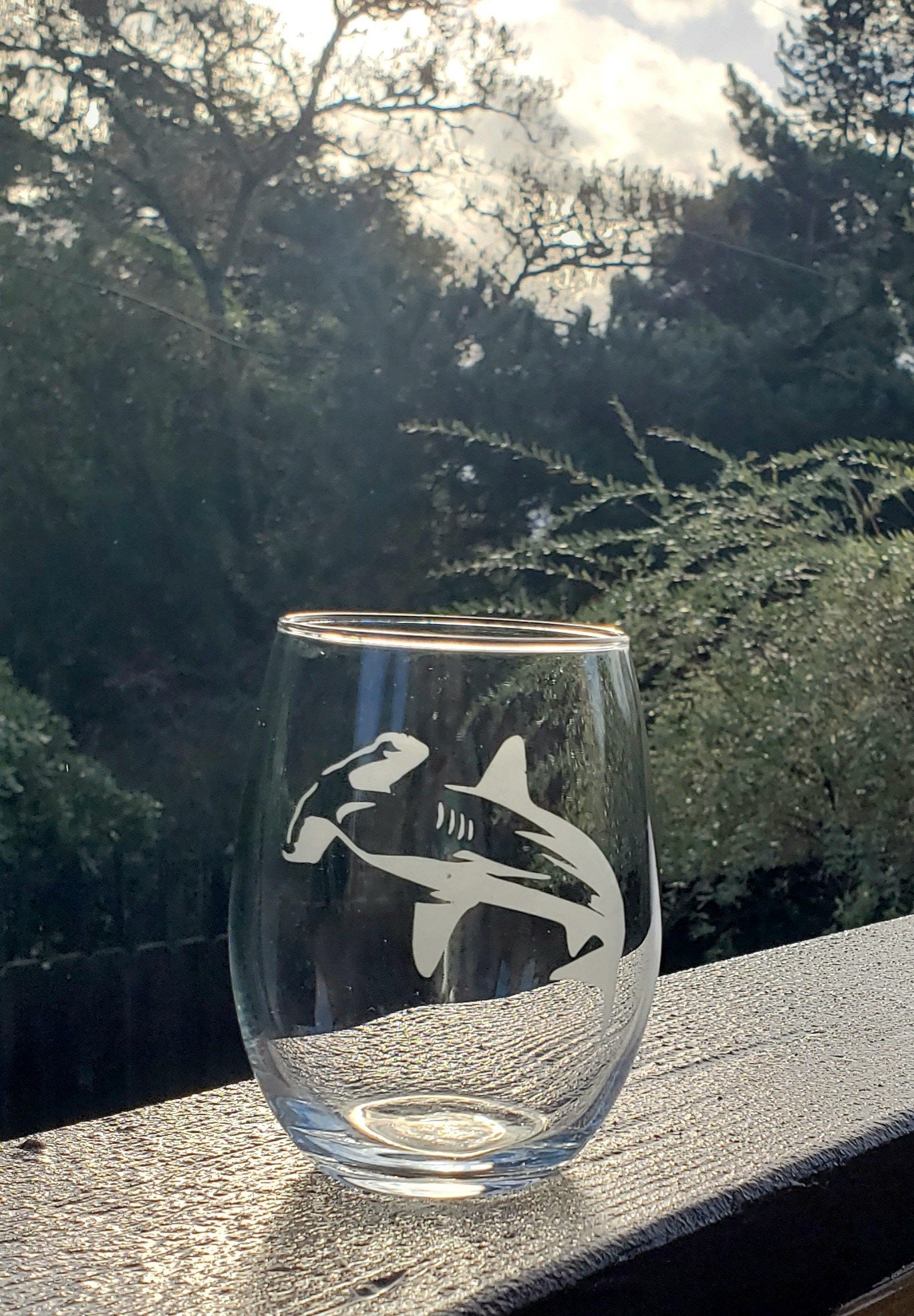 Etched Hammerhead Shark Stemless Wine Glass