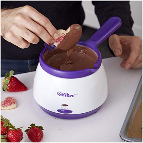 Wilton Chocolate Melting Pot, 2.5 Cups