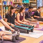 2-in-1 Adjustable Yoga Strap for Stretching - Pink