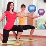HQdeal 2-Pack 23cm Anti-Slip Pilates Balls