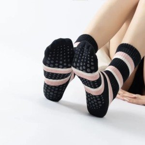 Color-Blocked Striped Non-Slip Yoga Pilates Socks
