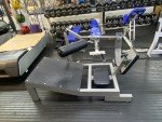 Plate-Loaded Glute Drive Hip Thrust Machine