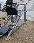 Life Fitness Signature Series Leg Press Machine