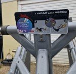 Life Fitness Signature Series Leg Press Machine