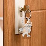 Snowflake Ice Skating Keychain for Fitness Lovers