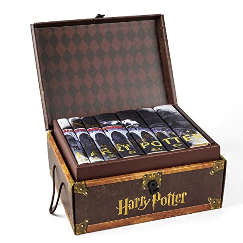 Harry Potter 7 Volume Boxed Set: Train Edition
