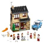 Harry Potter LEGO Set: 4 Privet Drive & Flying Car